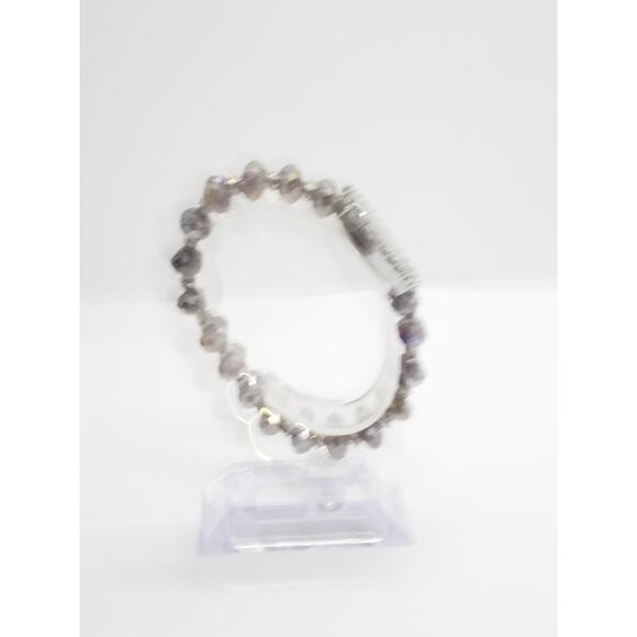 YLQ Women's dress watch. Beaded band with jeweled bevel - Picture 5 of 7